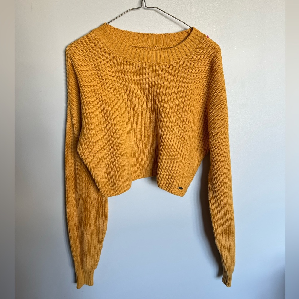 hollister yellow cropped knit sweater